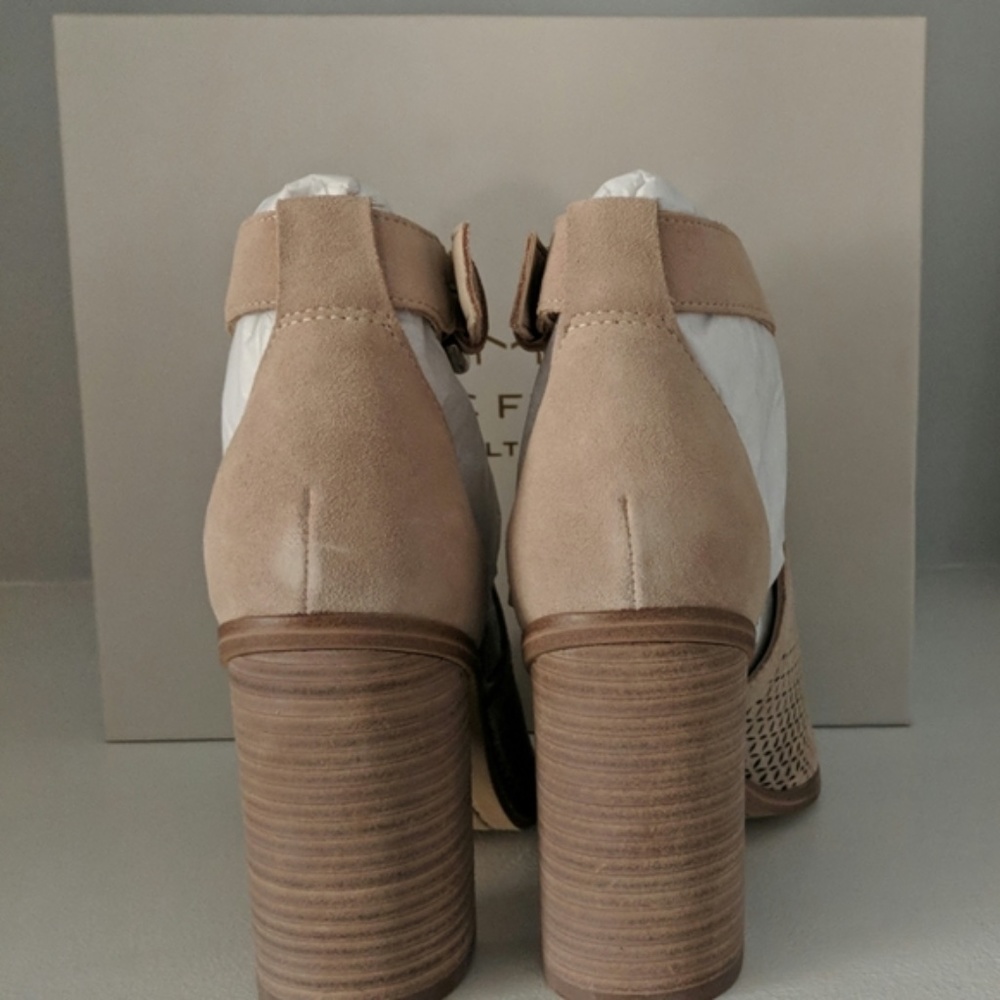 Marc Fisher Sandals - Picture 3 of 4